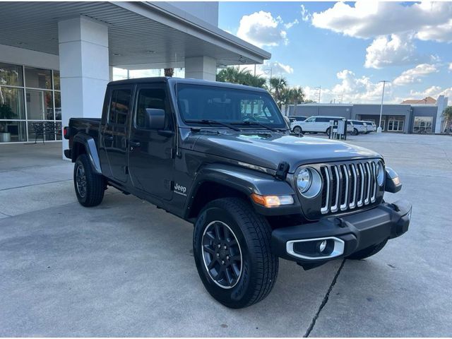 2023 Jeep Gladiator Overland