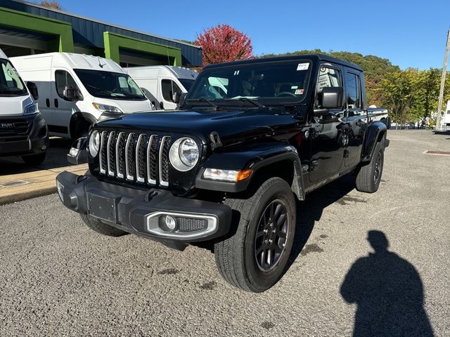 2023 Jeep Gladiator Overland