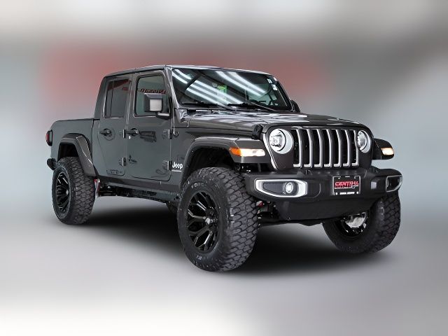 2023 Jeep Gladiator Overland