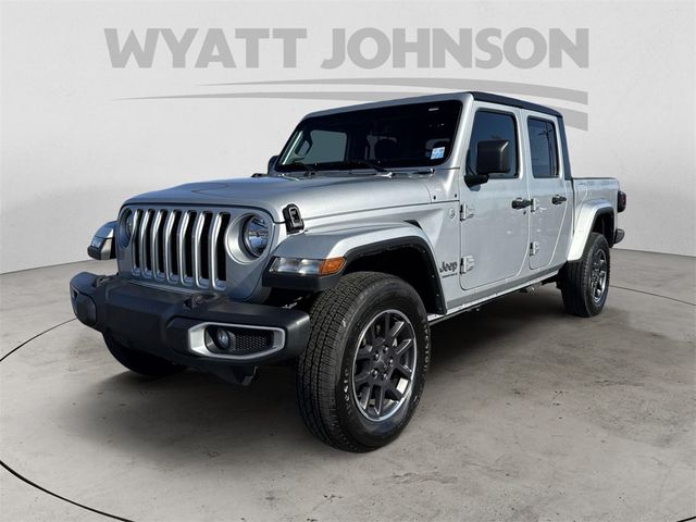 2023 Jeep Gladiator Overland