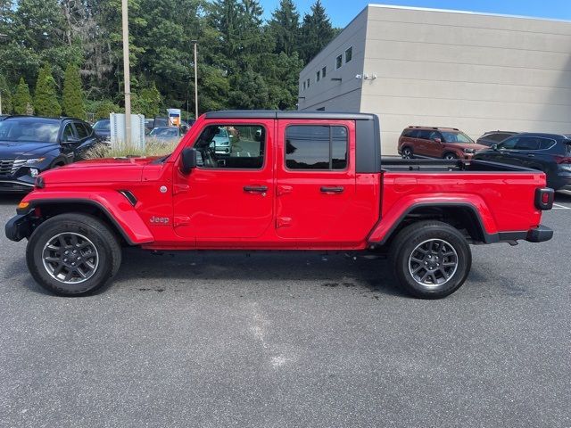 2023 Jeep Gladiator Overland