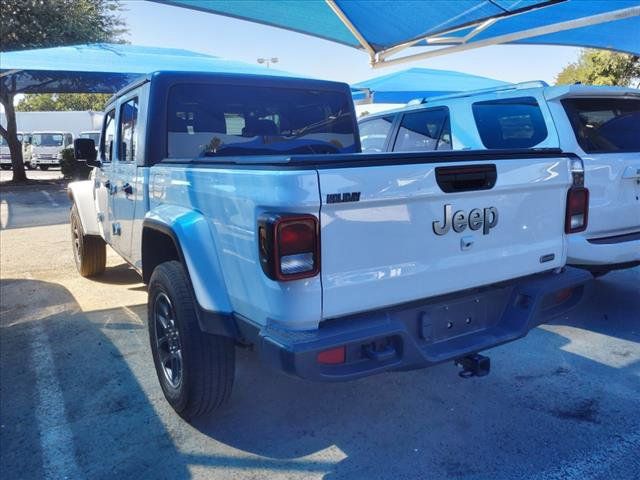 2023 Jeep Gladiator Overland