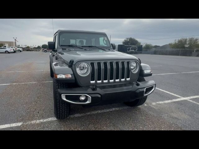 2023 Jeep Gladiator Overland