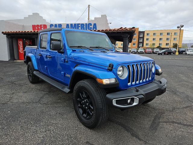 2023 Jeep Gladiator Overland