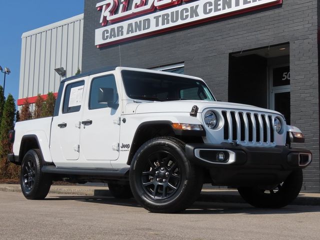 2023 Jeep Gladiator Overland