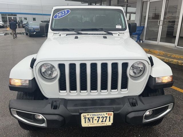 2023 Jeep Gladiator Overland