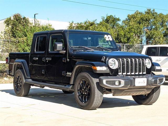 2023 Jeep Gladiator Overland