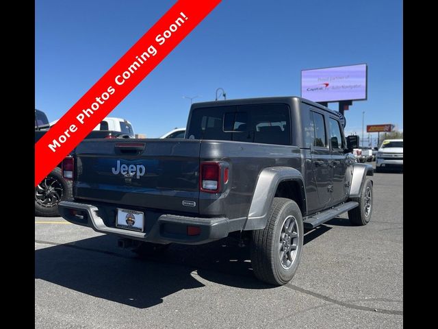 2023 Jeep Gladiator Overland