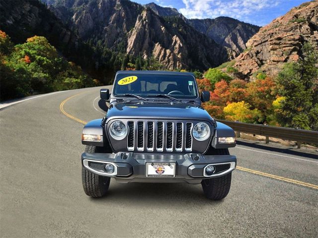 2023 Jeep Gladiator Overland