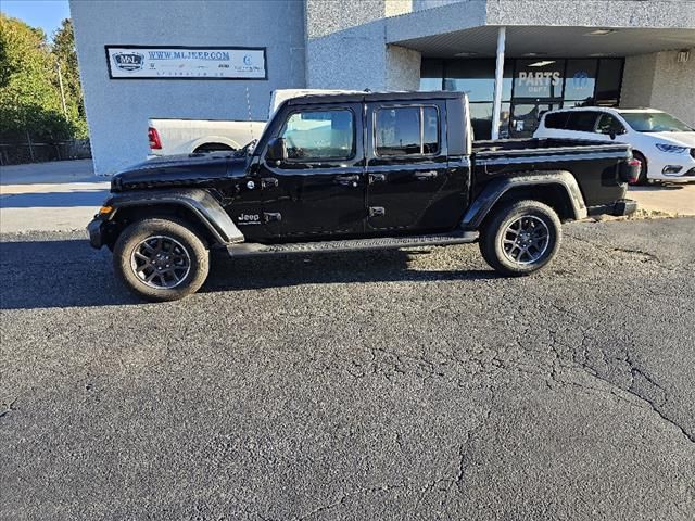 2023 Jeep Gladiator Overland