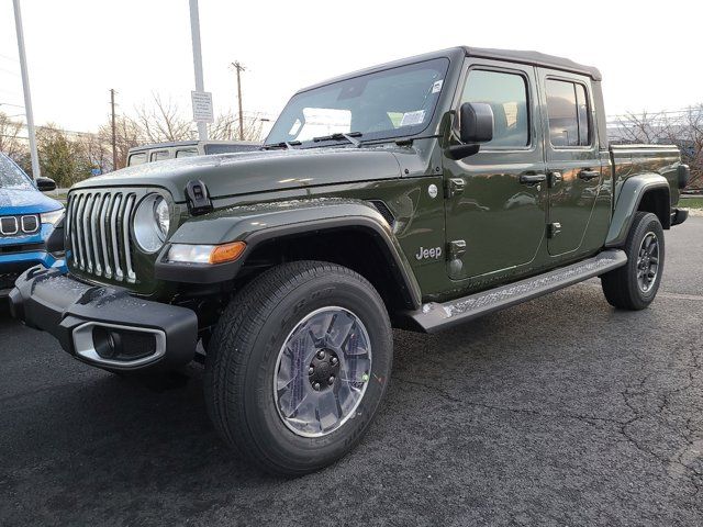 2023 Jeep Gladiator Overland