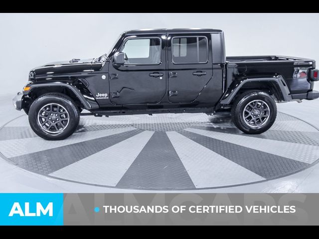 2023 Jeep Gladiator Overland