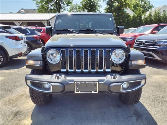 2023 Jeep Gladiator Overland