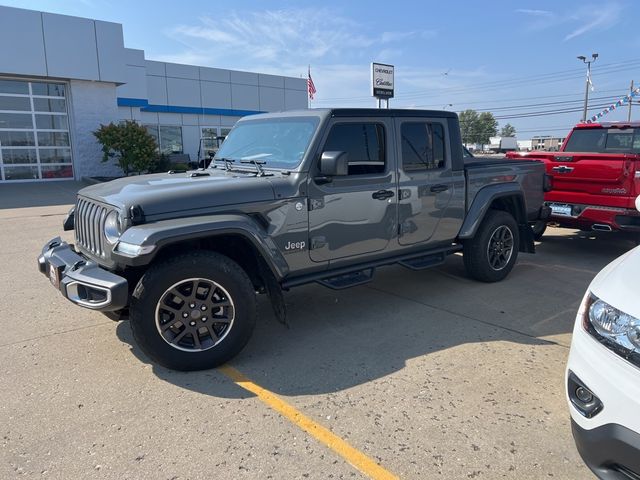 2023 Jeep Gladiator Overland