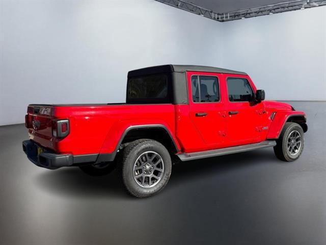 2023 Jeep Gladiator Overland