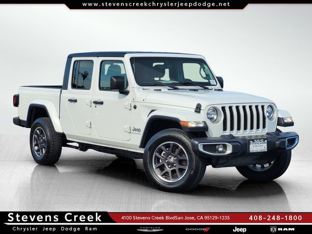 2023 Jeep Gladiator Overland