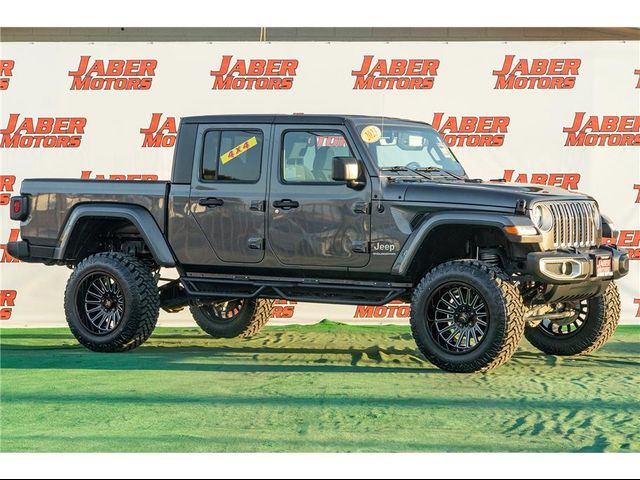 2023 Jeep Gladiator Overland