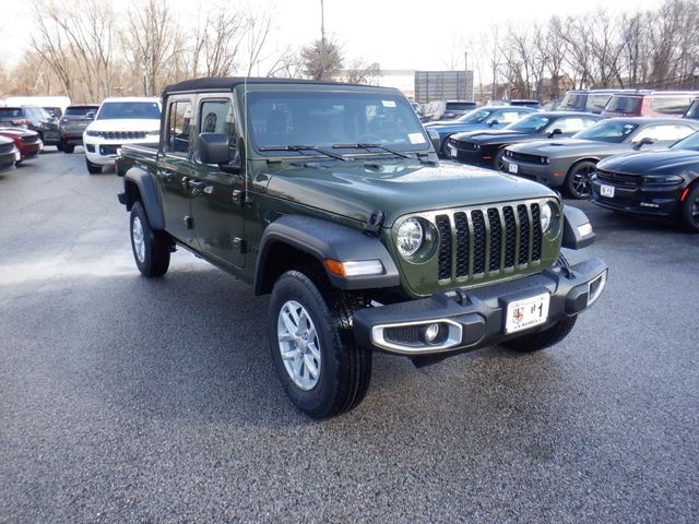 2023 Jeep Gladiator Sport S