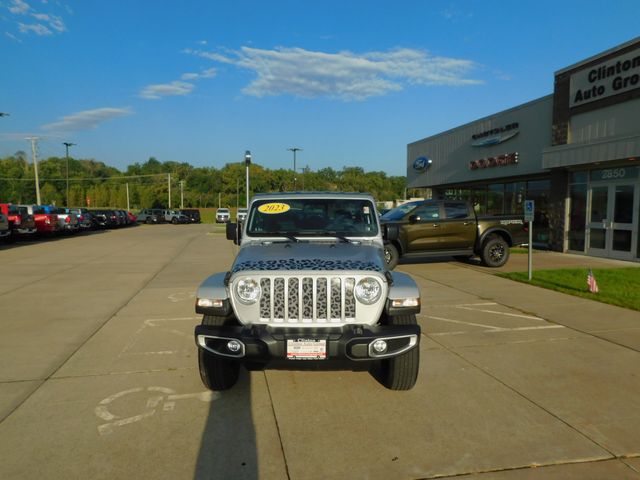 2023 Jeep Gladiator Sport S