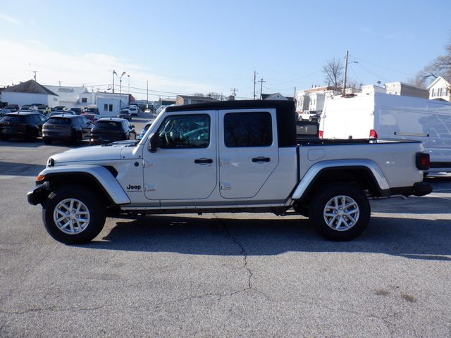 2023 Jeep Gladiator Sport S