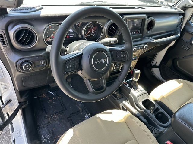 2023 Jeep Gladiator Sport S