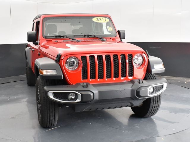 2023 Jeep Gladiator Sport S