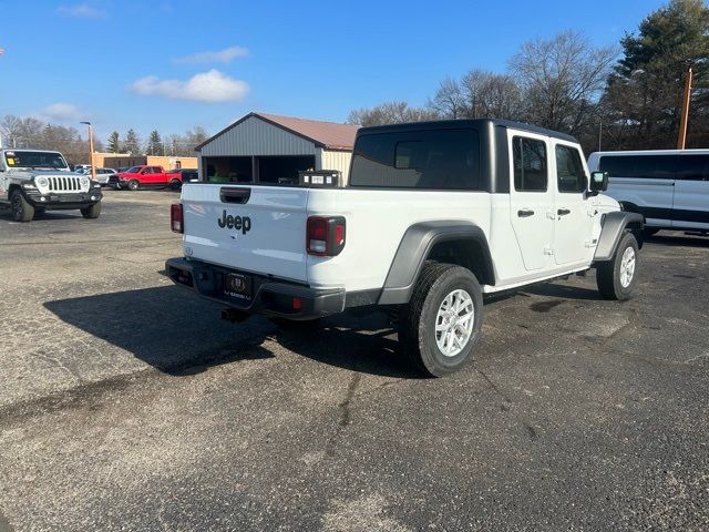 2023 Jeep Gladiator Sport S
