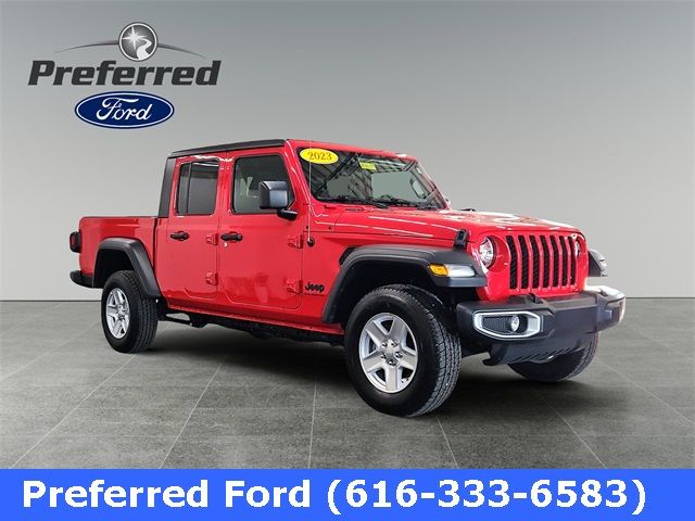 2023 Jeep Gladiator Sport S