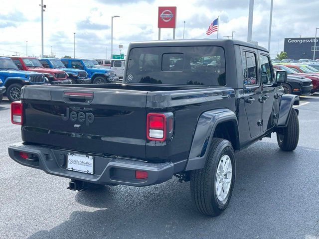 2023 Jeep Gladiator Sport S