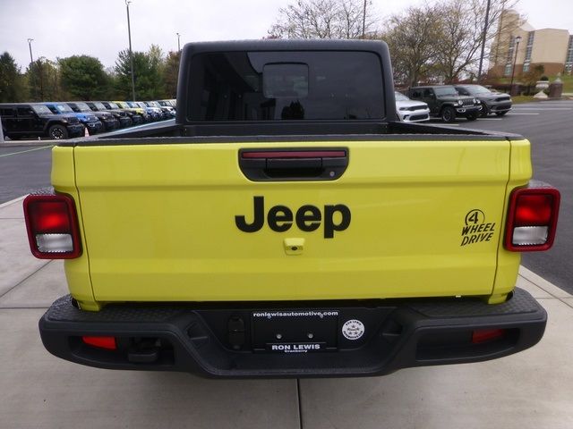 2023 Jeep Gladiator Willys