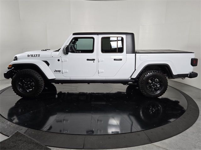 2023 Jeep Gladiator Willys