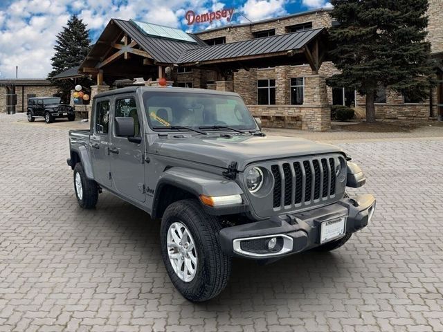2023 Jeep Gladiator Sport S