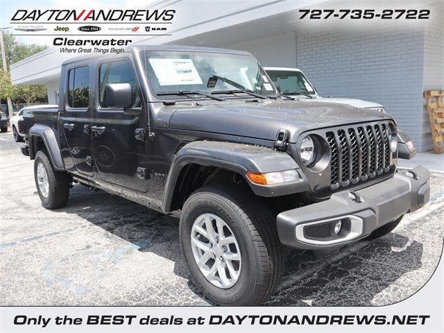 2023 Jeep Gladiator Sport S