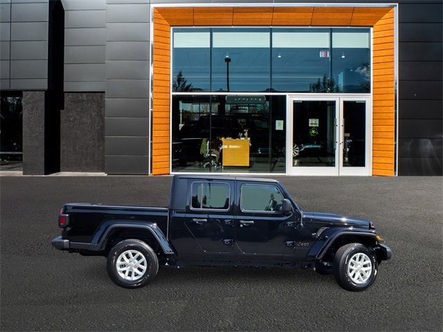 2023 Jeep Gladiator Sport S