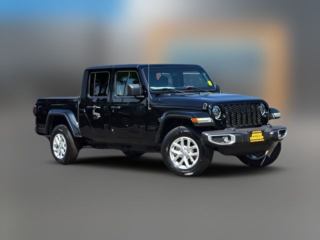 2023 Jeep Gladiator Sport S