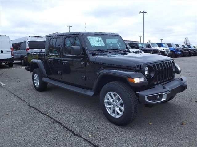 2023 Jeep Gladiator Sport S