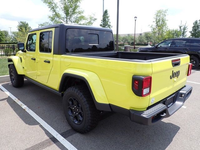 2023 Jeep Gladiator Willys