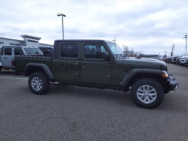 2023 Jeep Gladiator Sport S