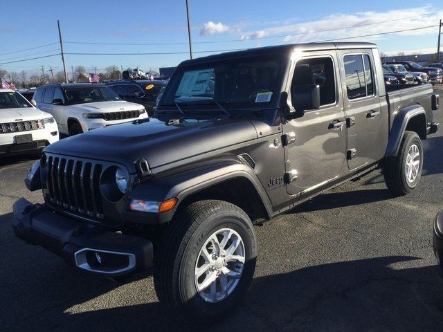 2023 Jeep Gladiator Sport S