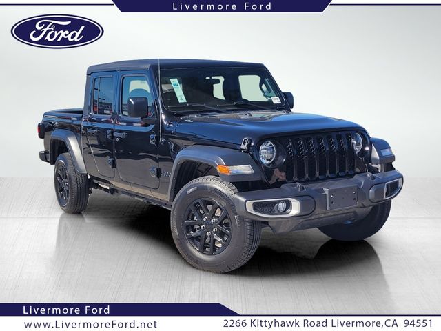 2023 Jeep Gladiator Sport S