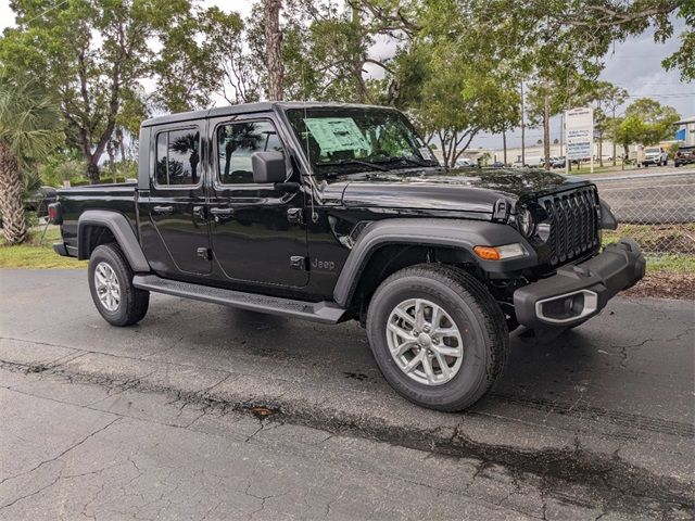 2023 Jeep Gladiator Sport S