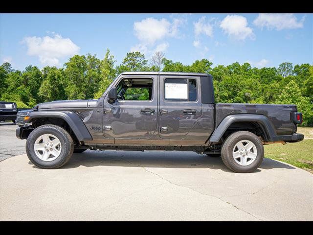 2023 Jeep Gladiator Sport S