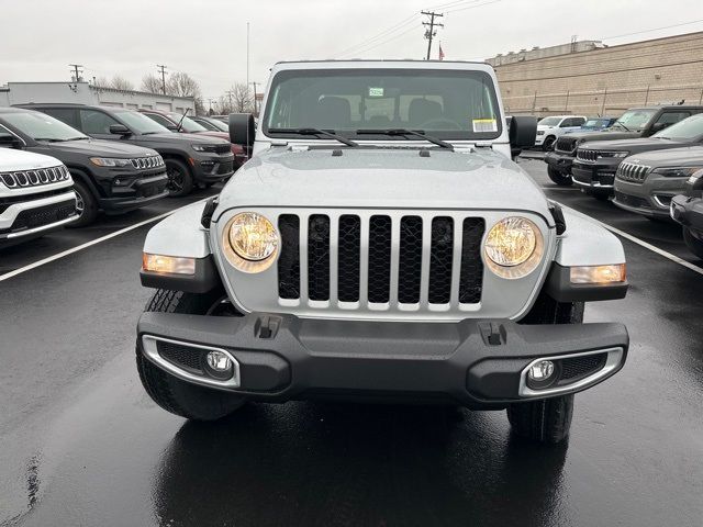 2023 Jeep Gladiator Sport