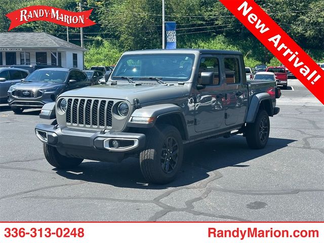 2023 Jeep Gladiator Sport S