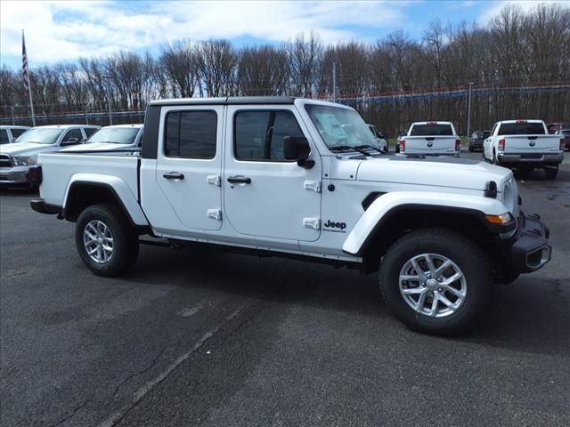 2023 Jeep Gladiator Sport S