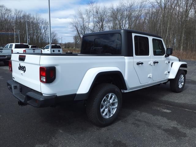 2023 Jeep Gladiator Sport S