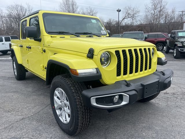 2023 Jeep Gladiator Sport S