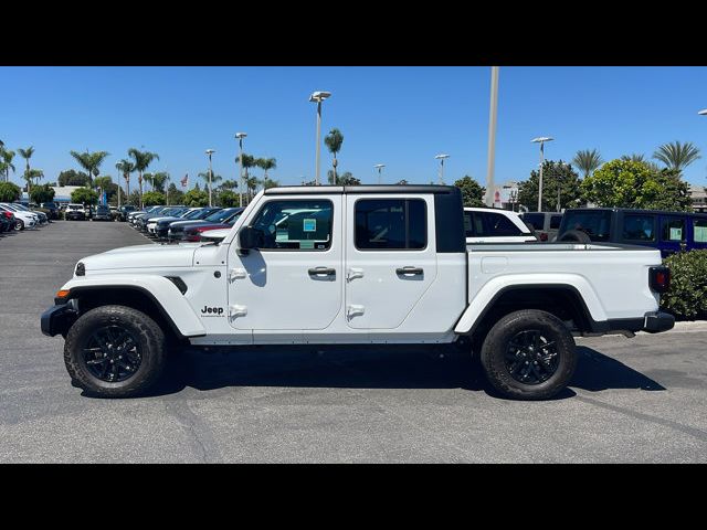 2023 Jeep Gladiator Sport S