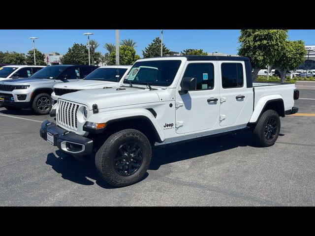 2023 Jeep Gladiator Sport S