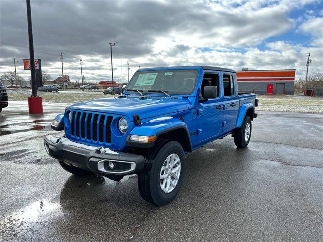 2023 Jeep Gladiator Sport S